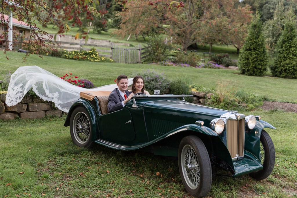 Mohican Media - Bride and Groom in MG at White Pine Grove