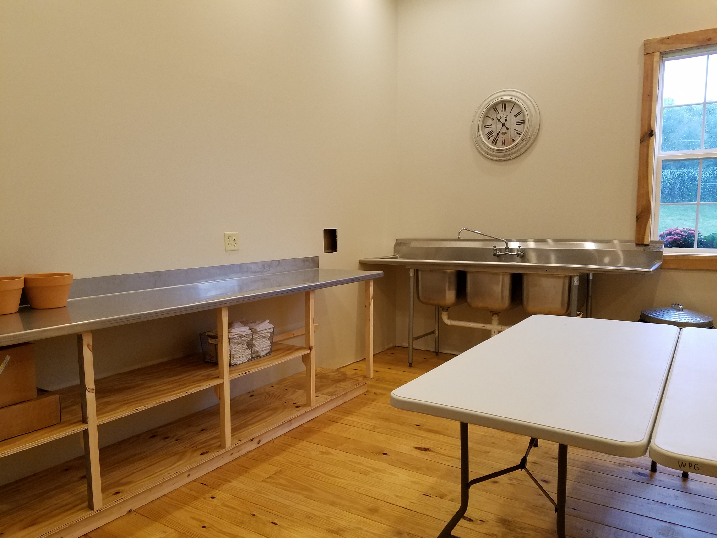 WPG kitchen left side - Stainless Steel Counter tops, 3 bay sink