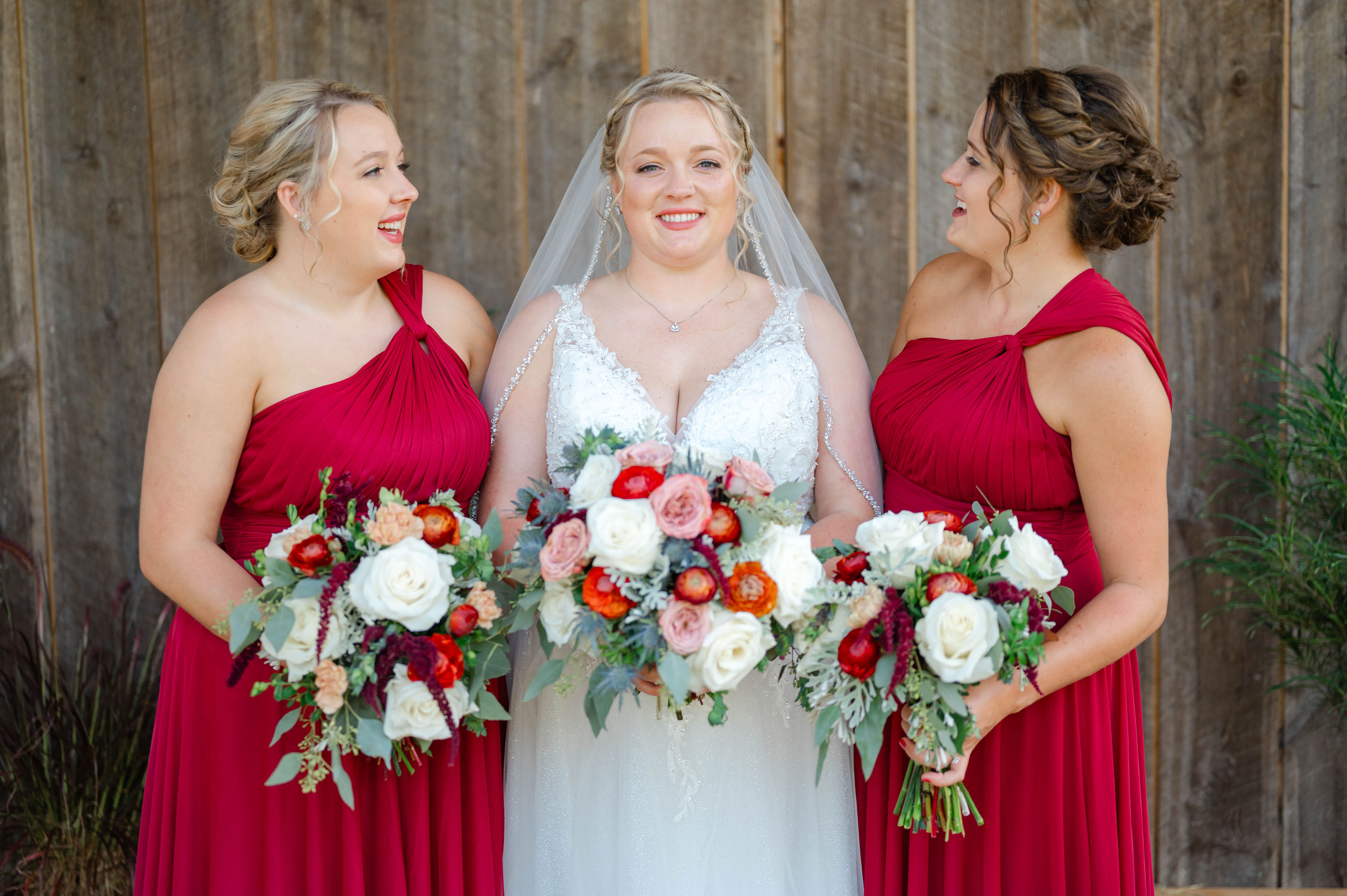 Samantha Walker Photography - Bride and Bridesmaids behind barn at White Pine Grove