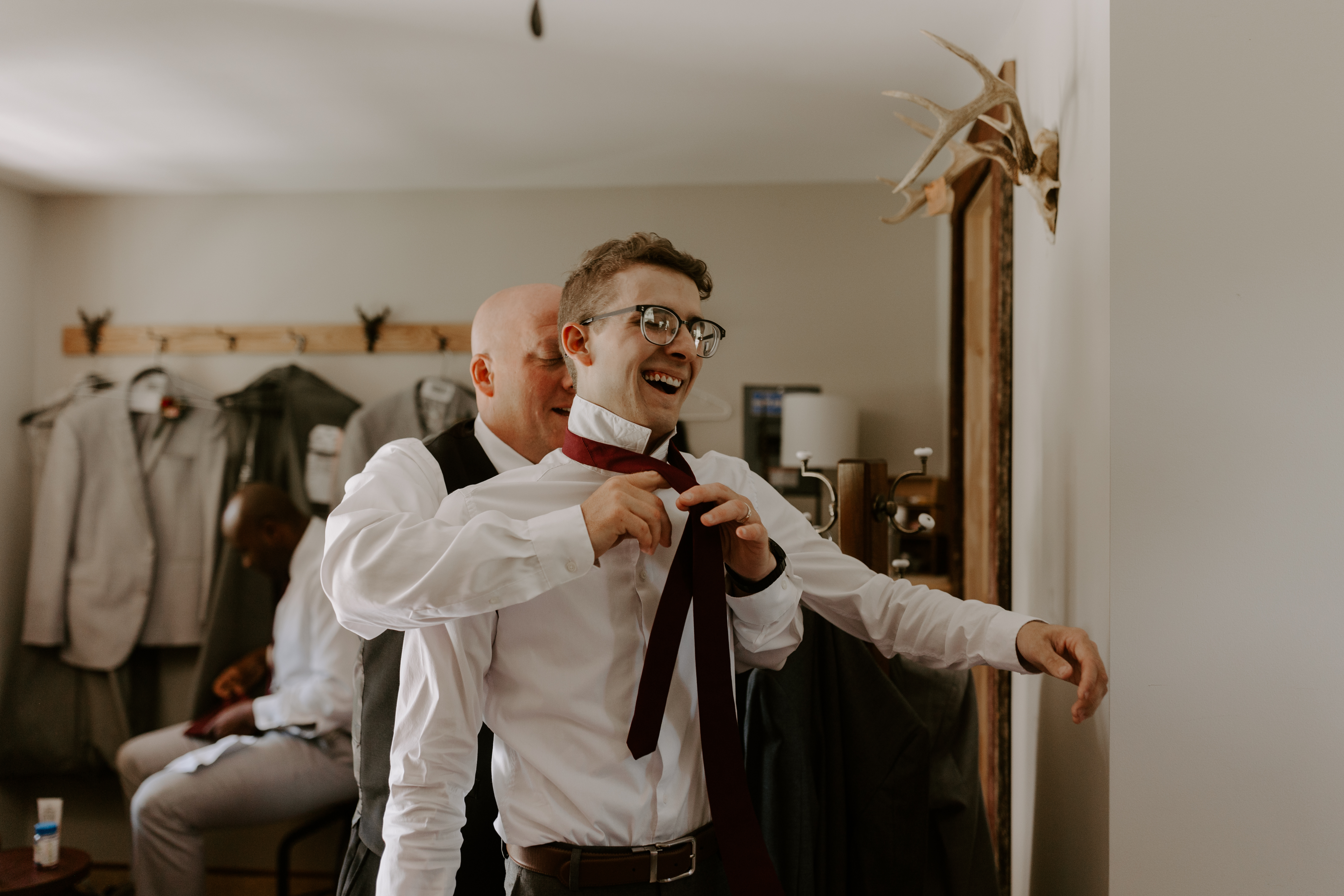 Aileen-Elizabeth-Photography-Grooms-Cabin-Groom-and-Dad White Pine Grove