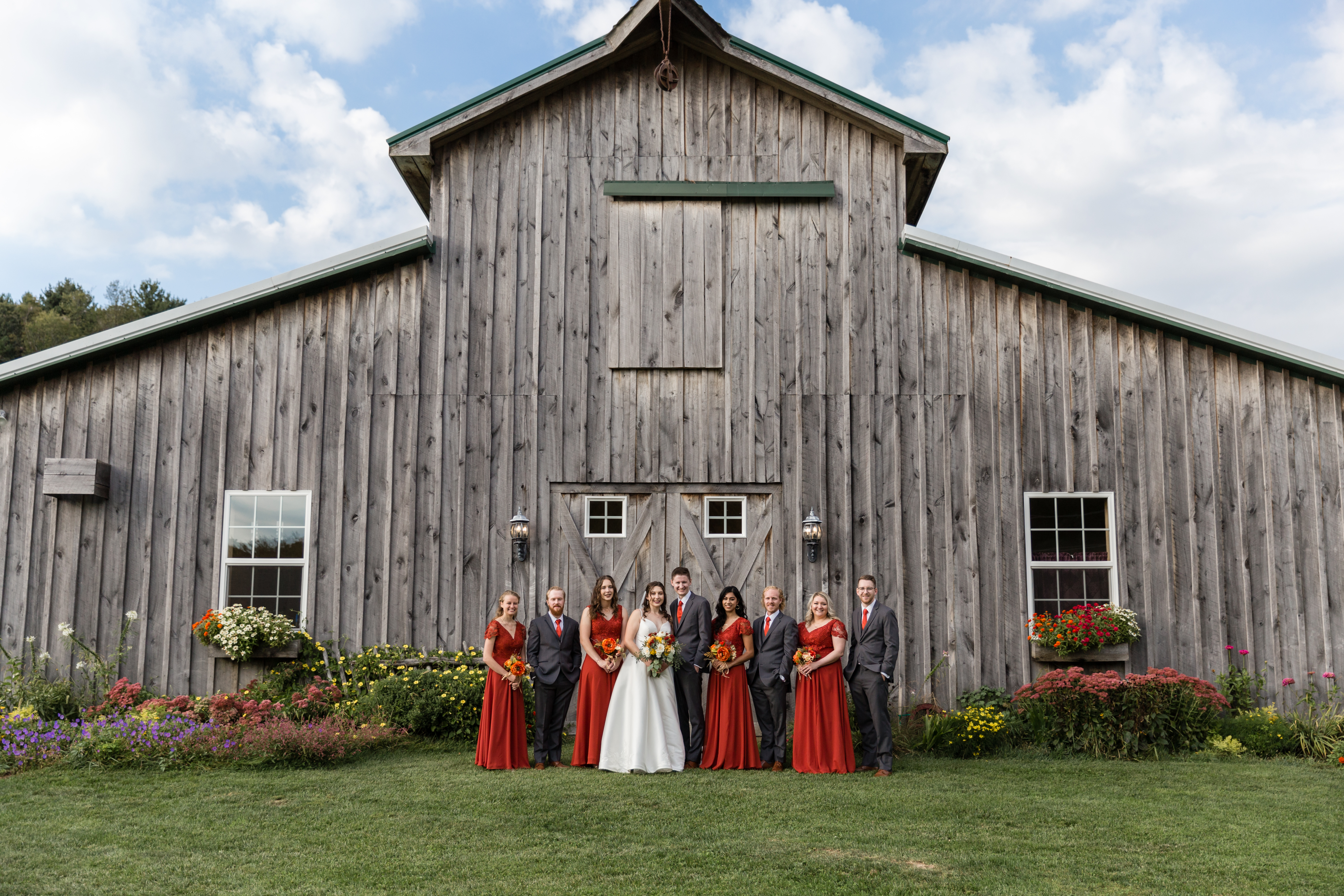 Mohican Media - Wedding Party in front of Fall Barn White Pine Grove