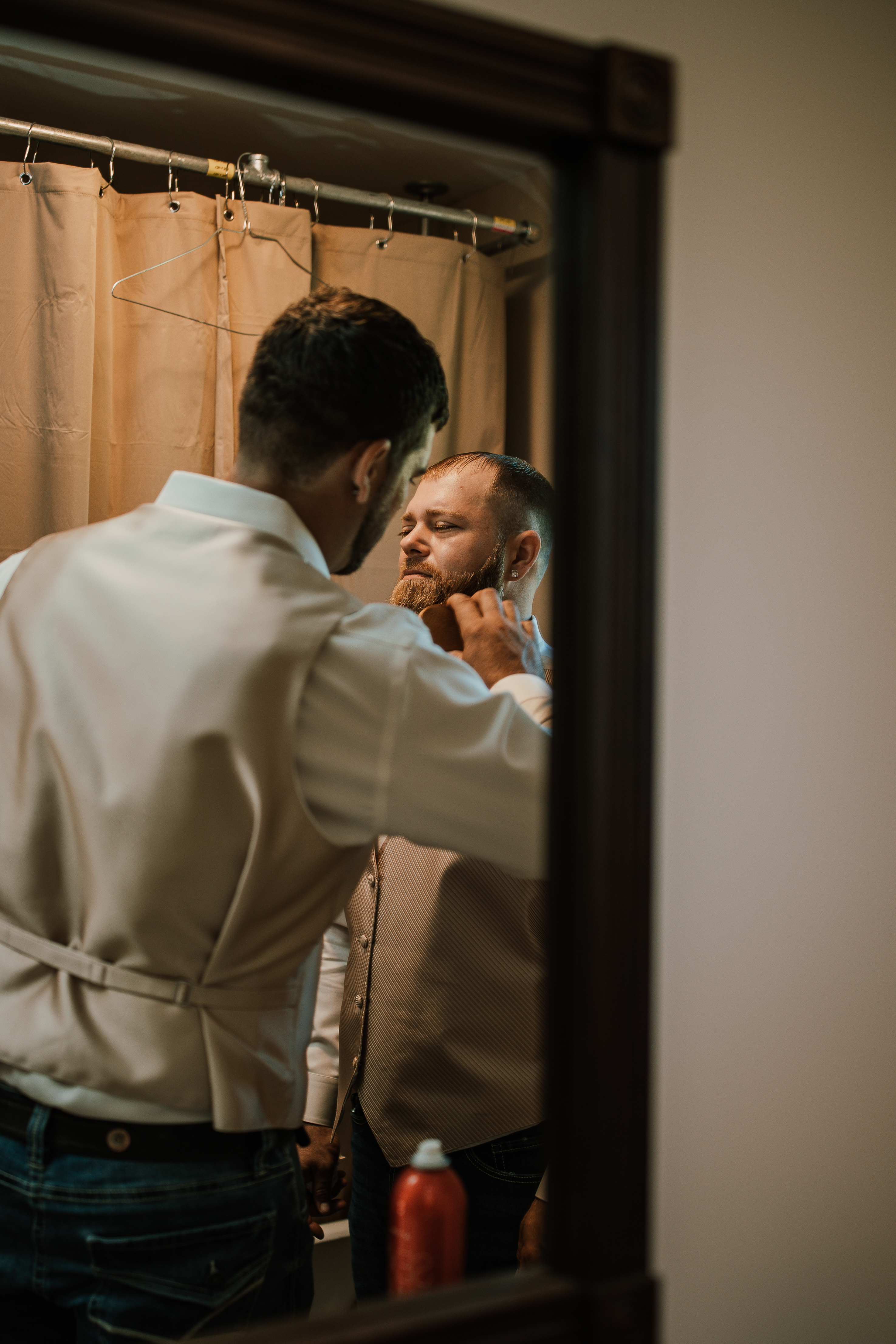 Slater Photography White Pine Grove Groom's Cabin